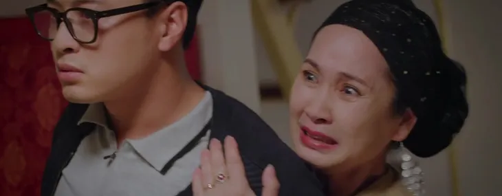 Thương ngày nắng về 2 - Tập 29: Đức vui như Tết vì biết mình không bị ung thư - Ảnh 13. Thương ngày nắng về 2 - Tập 29: Đức vui như Tết vì biết mình không bị ung thư - Ảnh 13.