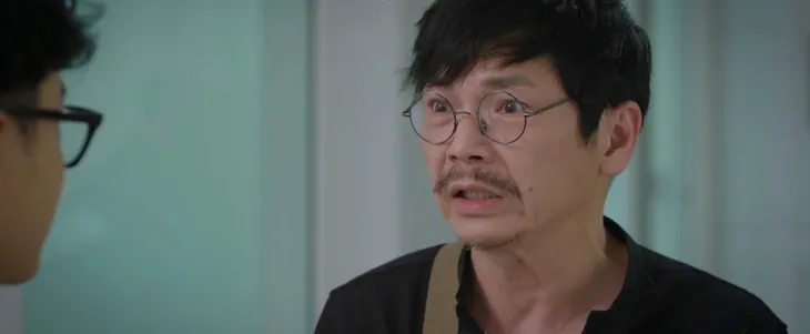 Thương ngày nắng về 2 - Tập 29: Đức vui như Tết vì biết mình không bị ung thư - Ảnh 7. Thương ngày nắng về 2 - Tập 29: Đức vui như Tết vì biết mình không bị ung thư - Ảnh 7.