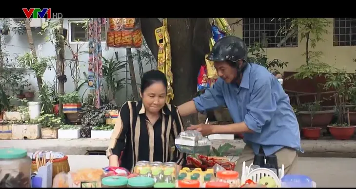 Lối nhỏ vào đời - Tập 1: Dũng chán nản khi thấy bố sắp cưới vợ mới - Ảnh 10.