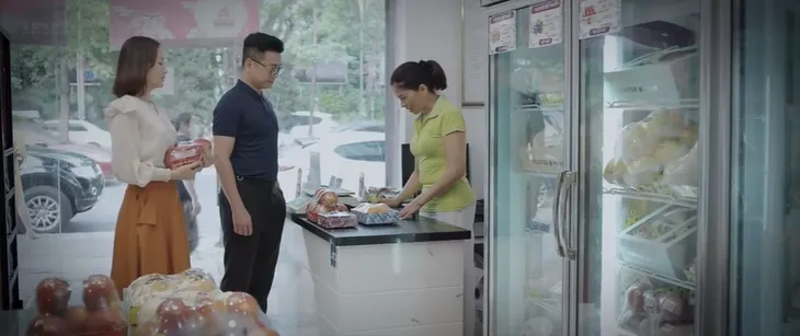 Thương ngày nắng về 2 - Tập 30: Vì sao bà Nhung lo lắng Duy yêu Trang? - Ảnh 17. Thương ngày nắng về 2 - Tập 30: Vì sao bà Nhung lo lắng Duy yêu Trang? - Ảnh 17.