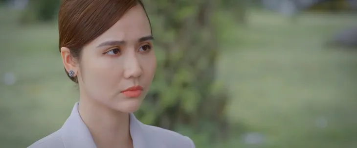 Thương ngày nắng về 2 - Tập 30: Vì sao bà Nhung lo lắng Duy yêu Trang? - Ảnh 9. Thương ngày nắng về 2 - Tập 30: Vì sao bà Nhung lo lắng Duy yêu Trang? - Ảnh 9.
