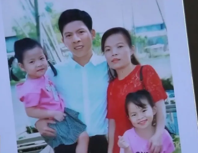 Cặp lá yêu thương: Ba nhuộm giấc mơ con - Ảnh 2. Cặp lá yêu thương: Ba nhuộm giấc mơ con - Ảnh 2.