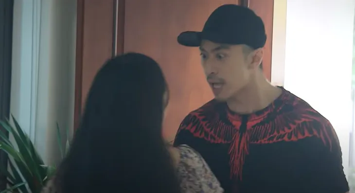 Lối nhỏ vào đời - Tập 24: Khải cầm dao vào tận nhà xử Dũng - Ảnh 2. Lối nhỏ vào đời - Tập 24: Khải cầm dao vào tận nhà xử Dũng - Ảnh 2.