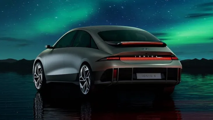 Hyundai Motor ra mắt xe ô tô điện đầu tiên, cạnh tranh với Tesla - Ảnh 1. Hyundai Motor ra mắt xe ô tô điện đầu tiên, cạnh tranh với Tesla - Ảnh 1.