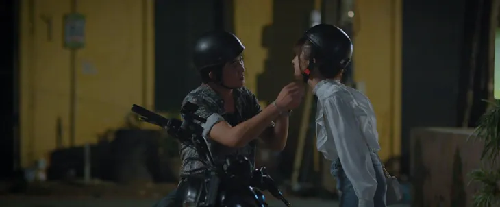 Thương ngày nắng về 2 - Tập 45: Biết Vân yêu Phong, Bách ngậm ngùi chấp nhận ra đi - Ảnh 4. Thương ngày nắng về 2 - Tập 45: Biết Vân yêu Phong, Bách ngậm ngùi chấp nhận ra đi - Ảnh 4.
