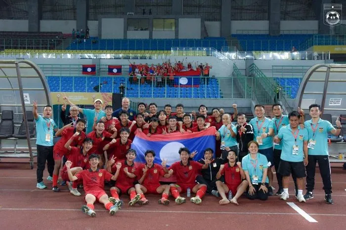 Thua U19 Lào, HLV Thái Lan vẫn chưa hiểu chuyện gì đã xảy ra - Ảnh 3. Thua U19 Lào, HLV Thái Lan vẫn chưa hiểu chuyện gì đã xảy ra - Ảnh 3.