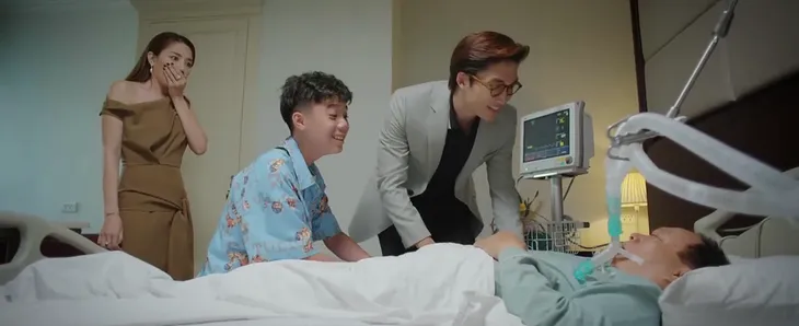 Thương ngày nắng về 2 - Tập 45: Biết Vân yêu Phong, Bách ngậm ngùi chấp nhận ra đi - Ảnh 21. Thương ngày nắng về 2 - Tập 45: Biết Vân yêu Phong, Bách ngậm ngùi chấp nhận ra đi - Ảnh 21.