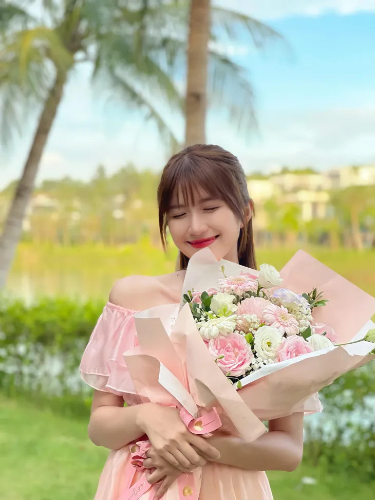 Thương ngày nắng về đóng máy, lộ cảnh cuối phim không phải đám cưới - Ảnh 6. Thương ngày nắng về đóng máy, lộ cảnh cuối phim không phải đám cưới - Ảnh 6.