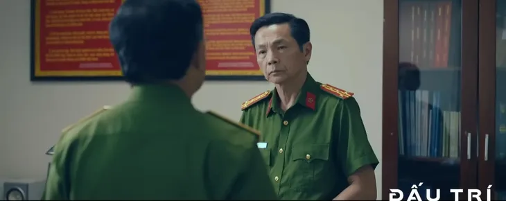 Đấu trí - Tập 1: Bà Bằng lo sốt vó vì không nhận được chỉ đạo của cấp trên - Ảnh 7.