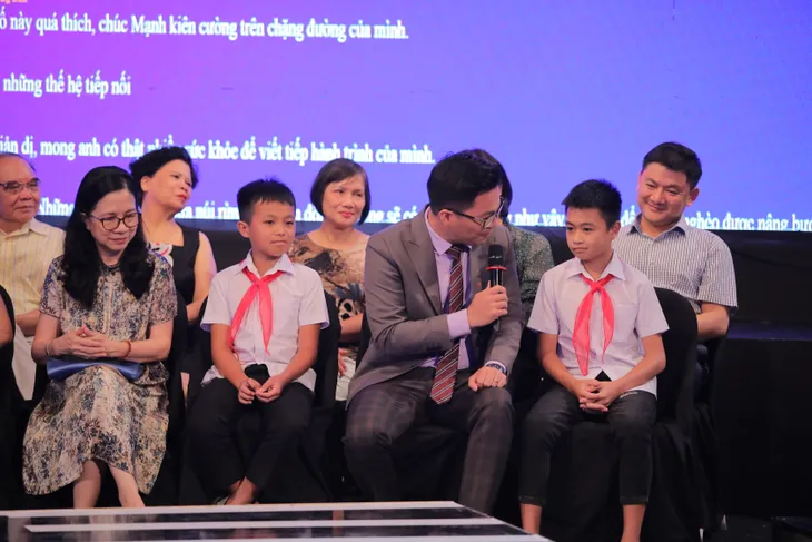 Cất cánh tháng 7: Hành trình tiếp nối truyền thống tốt đẹp của dân tộc - Ảnh 9. Cất cánh tháng 7: Hành trình tiếp nối truyền thống tốt đẹp của dân tộc - Ảnh 9.