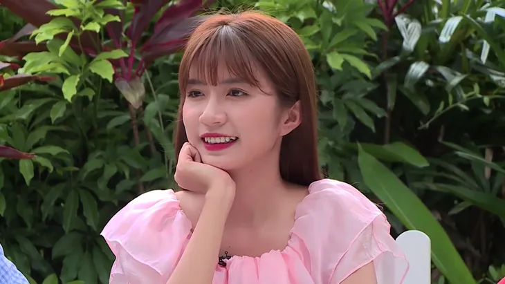 Ngọc Huyền Thương ngày nắng về: Tôi e thẹn trong tình yêu hơn Vân Vân - Ảnh 1. Ngọc Huyền Thương ngày nắng về: Tôi e thẹn trong tình yêu hơn Vân Vân - Ảnh 1.