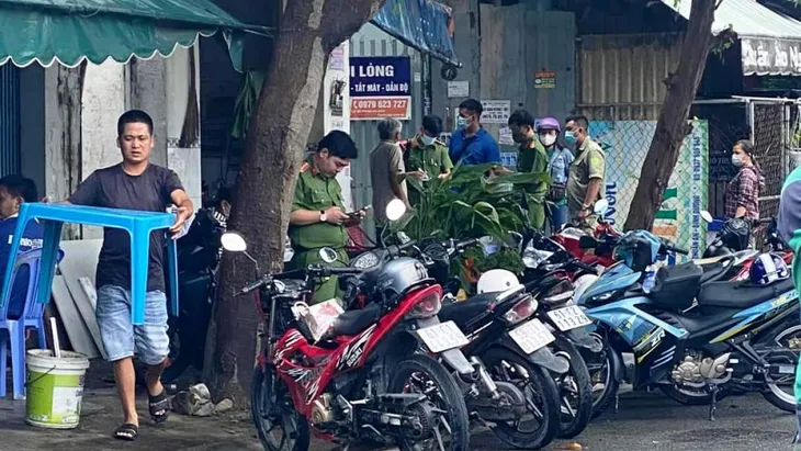 Dùng dao sát hại bạn của vợ cũ vì ghen tuông - Ảnh 1.