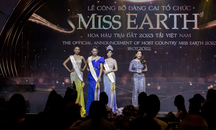 Tân Hoa hậu Nông Thúy Hằng không được cử đi thi Miss Earth 2022 - Ảnh 2. Tân Hoa hậu Nông Thúy Hằng không được cử đi thi Miss Earth 2022 - Ảnh 2.