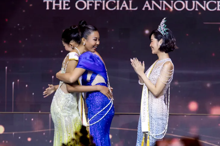 Tân Hoa hậu Nông Thúy Hằng không được cử đi thi Miss Earth 2022 - Ảnh 1. Tân Hoa hậu Nông Thúy Hằng không được cử đi thi Miss Earth 2022 - Ảnh 1.