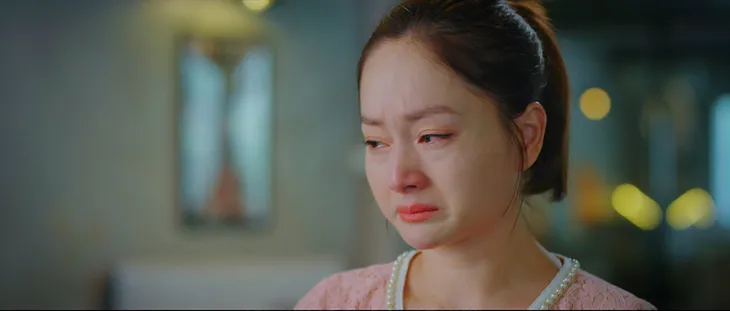 Thương ngày nắng về 2 - Tập 46: Khánh ngầm từ chối bác sĩ Minh, tỏ ý muốn quay lại với Đức - Ảnh 3. Thương ngày nắng về 2 - Tập 46: Khánh ngầm từ chối bác sĩ Minh, tỏ ý muốn quay lại với Đức - Ảnh 3.