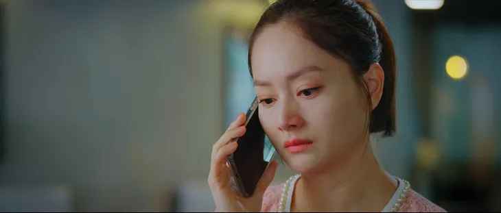 Thương ngày nắng về 2 - Tập 46: Khánh ngầm từ chối bác sĩ Minh, tỏ ý muốn quay lại với Đức - Ảnh 1. Thương ngày nắng về 2 - Tập 46: Khánh ngầm từ chối bác sĩ Minh, tỏ ý muốn quay lại với Đức - Ảnh 1.