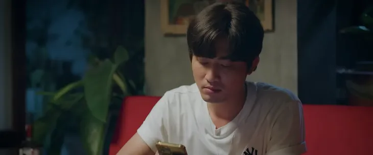 Thương ngày nắng về 2 - Tập 40: Vân Vân vô tư phi ngay đến nhà Đông Phong khi được gọi - Ảnh 2. Thương ngày nắng về 2 - Tập 40: Vân Vân vô tư phi ngay đến nhà Đông Phong khi được gọi - Ảnh 2.