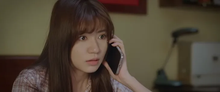 Thương ngày nắng về 2 - Tập 40: Vân Vân vô tư phi ngay đến nhà Đông Phong khi được gọi - Ảnh 5. Thương ngày nắng về 2 - Tập 40: Vân Vân vô tư phi ngay đến nhà Đông Phong khi được gọi - Ảnh 5.