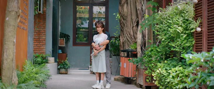 Thương ngày nắng về 2 - Tập 48: Vân Vân nuốt nước mắt vào trong để chia tay Phong - Ảnh 18. Thương ngày nắng về 2 - Tập 48: Vân Vân nuốt nước mắt vào trong để chia tay Phong - Ảnh 18.