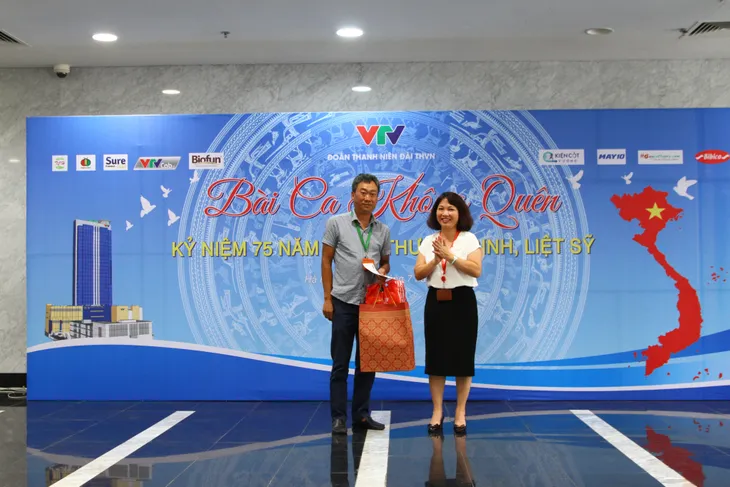 Đài THVN gặp mặt tri ân các anh hùng liệt sĩ, thương binh nhân kỷ niệm 75 năm Ngày Thương binh - Liệt sĩ 27/7 - Ảnh 15. Đài THVN gặp mặt tri ân các anh hùng liệt sĩ, thương binh nhân kỷ niệm 75 năm Ngày Thương binh - Liệt sĩ 27/7 - Ảnh 15.