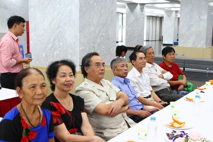 Đài THVN gặp mặt tri ân các anh hùng liệt sĩ, thương binh nhân kỷ niệm 75 năm Ngày Thương binh - Liệt sĩ 27/7 - Ảnh 16. Đài THVN gặp mặt tri ân các anh hùng liệt sĩ, thương binh nhân kỷ niệm 75 năm Ngày Thương binh - Liệt sĩ 27/7 - Ảnh 16.