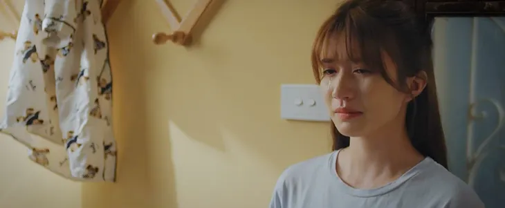Thương ngày nắng về: Lộ cảnh Phong dỗ dành Vân hậu chia tay - Ảnh 3. Thương ngày nắng về: Lộ cảnh Phong dỗ dành Vân hậu chia tay - Ảnh 3.
