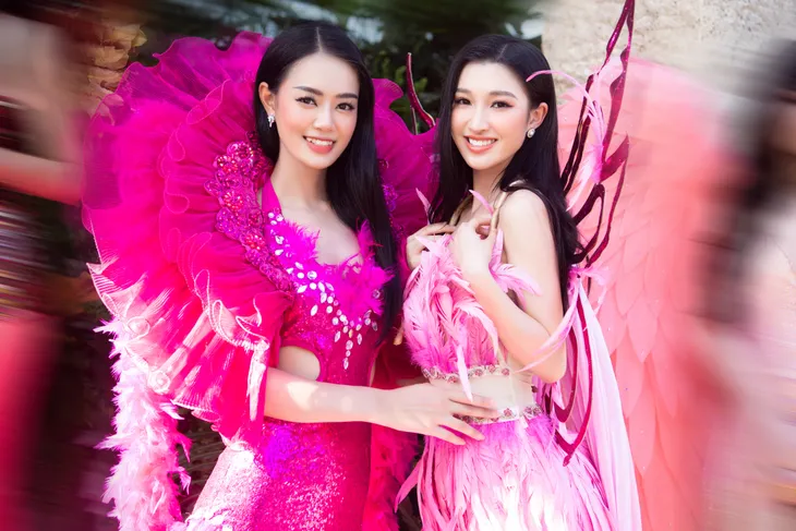 Thí sinh Miss World Vietnam 2022 trình diễn trong trang phục carnival - Ảnh 6. Thí sinh Miss World Vietnam 2022 trình diễn trong trang phục carnival - Ảnh 6.