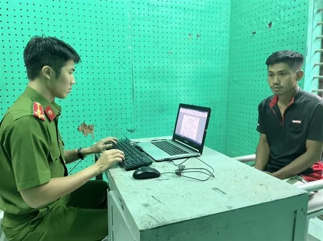 Chiếm đoạt 1,3 tỷ đồng, một trưởng trạm xăng dầu bị bắt - Ảnh 1. Chiếm đoạt 1,3 tỷ đồng, một trưởng trạm xăng dầu bị bắt - Ảnh 1.