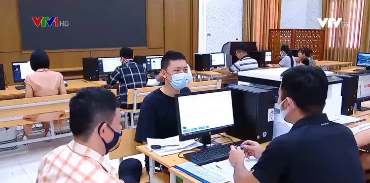 Có trường đại học ép thí sinh phải đăng ký nguyện vọng 1 - Ảnh 1. Có trường đại học ép thí sinh phải đăng ký nguyện vọng 1 - Ảnh 1.
