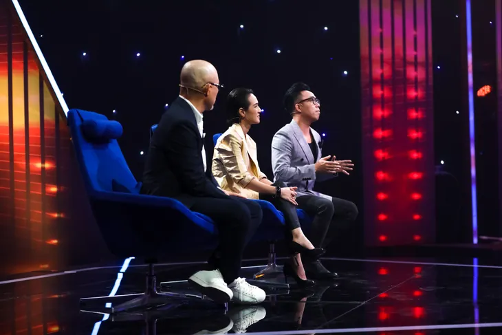 Bán kết Trời sinh một cặp: Hát loạt hit của Adele, Hoàng Thùy ẵm trọn điểm 10 - Ảnh 1. Bán kết Trời sinh một cặp: Hát loạt hit của Adele, Hoàng Thùy ẵm trọn điểm 10 - Ảnh 1.