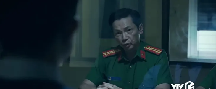 Đấu trí – Tập 6: Bị Đại tá Giang gán tội, Tuấn “nháy” nhanh trí dùng vaccine lấp liếm - Ảnh 2. Đấu trí – Tập 6: Bị Đại tá Giang gán tội, Tuấn “nháy” nhanh trí dùng vaccine lấp liếm - Ảnh 2.