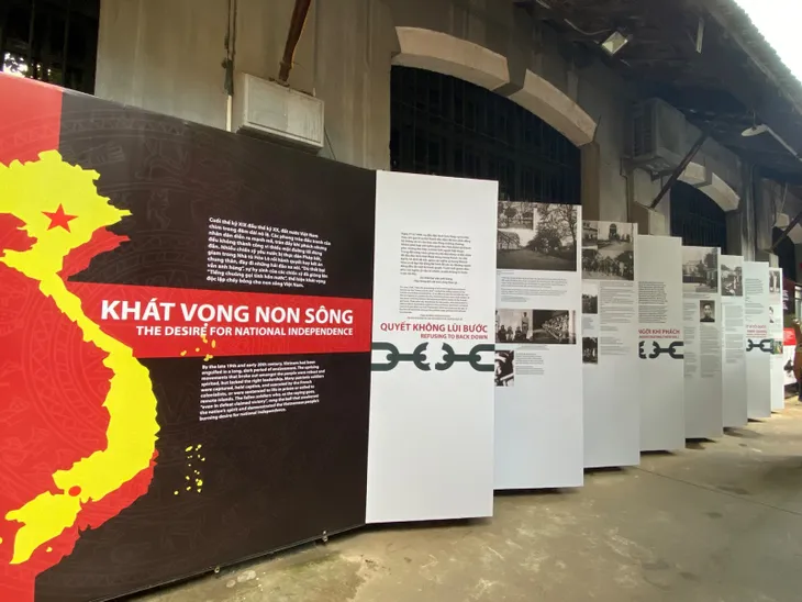 Trưng bày triển lãm chuyên đề Cung trầm tháng 7 - Ảnh 7. Trưng bày triển lãm chuyên đề Cung trầm tháng 7 - Ảnh 7.