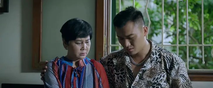 Đấu trí - Tập 7: Có tật giật mình, Giám đốc CDC Đông Bình chưa khảo đã xưng vấn đề lại quả - Ảnh 5. Đấu trí - Tập 7: Có tật giật mình, Giám đốc CDC Đông Bình chưa khảo đã xưng vấn đề lại quả - Ảnh 5.