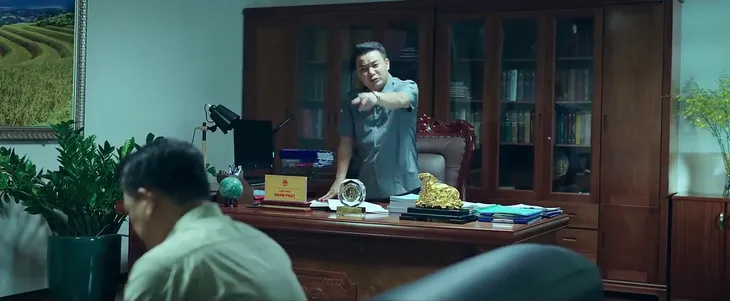 Đấu trí - Tập 7: Có tật giật mình, Giám đốc CDC Đông Bình chưa khảo đã xưng vấn đề lại quả - Ảnh 6. Đấu trí - Tập 7: Có tật giật mình, Giám đốc CDC Đông Bình chưa khảo đã xưng vấn đề lại quả - Ảnh 6.