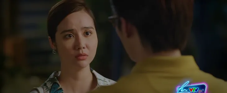 Thương ngày nắng về 2 - Tập 51: Biết sự thật năm xưa, Vân Vân phản đối hay gỡ rối cho Trang - Duy? - Ảnh 2. Thương ngày nắng về 2 - Tập 51: Biết sự thật năm xưa, Vân Vân phản đối hay gỡ rối cho Trang - Duy? - Ảnh 2.