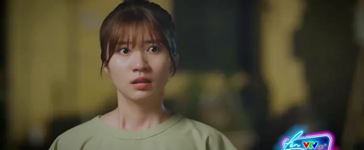 Thương ngày nắng về 2 - Tập 51: Biết sự thật năm xưa, Vân Vân phản đối hay gỡ rối cho Trang - Duy? - Ảnh 4. Thương ngày nắng về 2 - Tập 51: Biết sự thật năm xưa, Vân Vân phản đối hay gỡ rối cho Trang - Duy? - Ảnh 4.