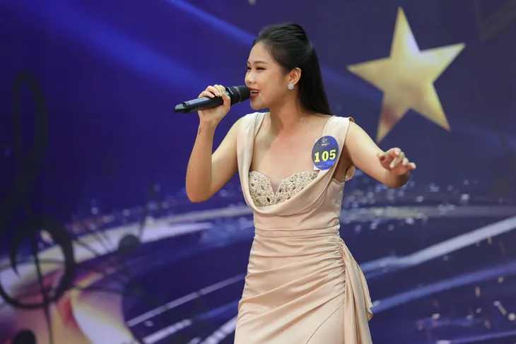 Sao Mai 2022: 36 thí sinh tranh tài gay cấn trong vòng 2 sơ loại khu vực miền Bắc - Ảnh 21. Sao Mai 2022: 36 thí sinh tranh tài gay cấn trong vòng 2 sơ loại khu vực miền Bắc - Ảnh 21.