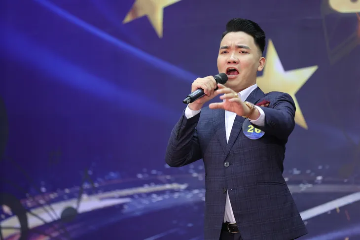 Sao Mai 2022: 36 thí sinh tranh tài gay cấn trong vòng 2 sơ loại khu vực miền Bắc - Ảnh 24. Sao Mai 2022: 36 thí sinh tranh tài gay cấn trong vòng 2 sơ loại khu vực miền Bắc - Ảnh 24.
