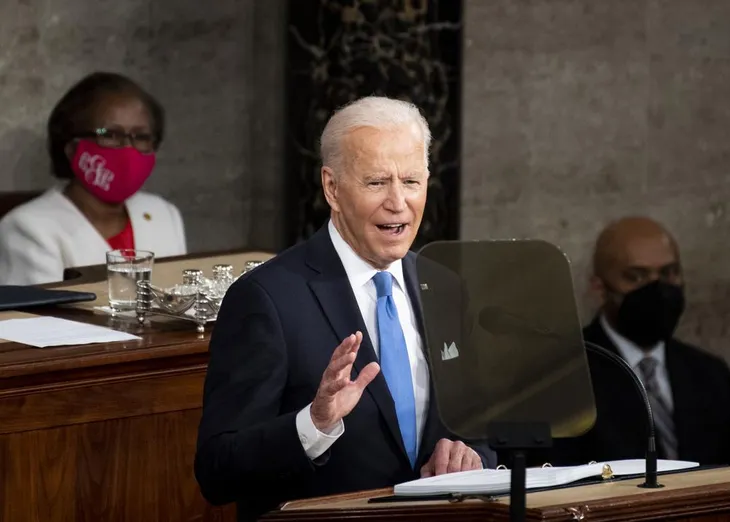 Tổng thống Joe Biden: Kinh tế Mỹ giảm tốc nhưng không phải suy thoái - Ảnh 1. Tổng thống Joe Biden: Kinh tế Mỹ giảm tốc nhưng không phải suy thoái - Ảnh 1.