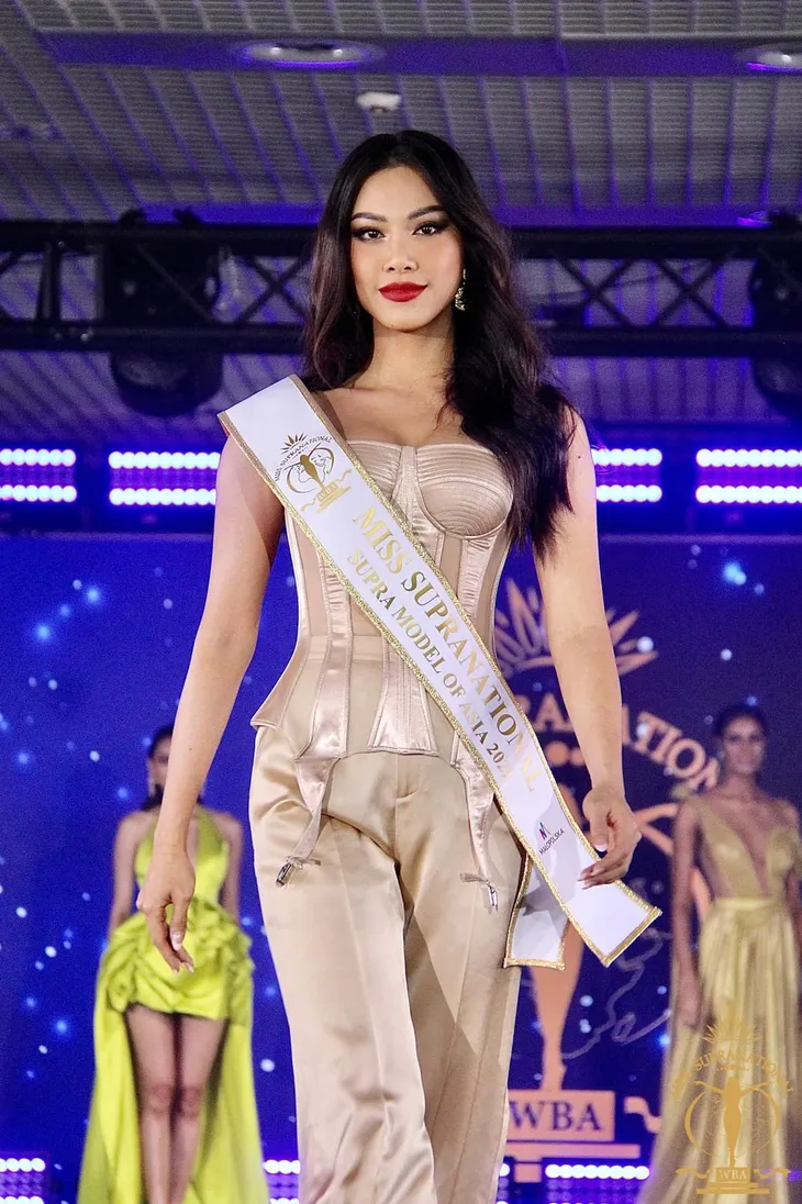 Kim Duyên giành giải đầu tiên tại Miss Supranational 2022 - Ảnh 7. Kim Duyên giành giải đầu tiên tại Miss Supranational 2022 - Ảnh 7.