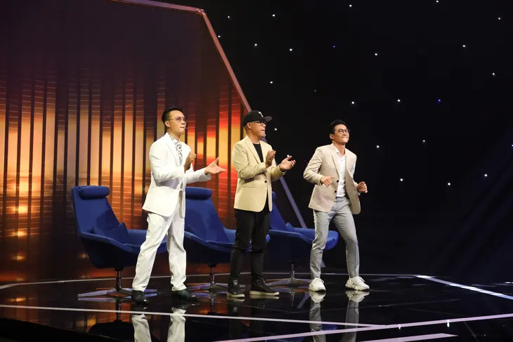 Nguyễn Trần Trung Quân - Tùng Min cover Ngày chưa giông bão theo phong cách funky - Ảnh 4. Nguyễn Trần Trung Quân - Tùng Min cover Ngày chưa giông bão theo phong cách funky - Ảnh 4.