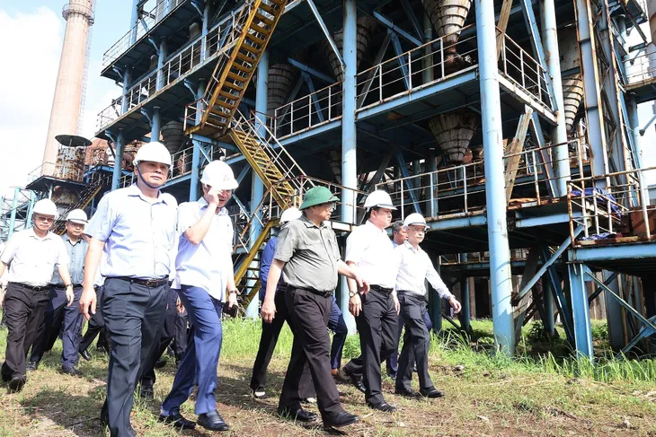 Thủ tướng Phạm Minh Chính khảo sát dự án mở rộng Nhà máy Gang thép Thái Nguyên - Ảnh 5. Thủ tướng Phạm Minh Chính khảo sát dự án mở rộng Nhà máy Gang thép Thái Nguyên - Ảnh 5.