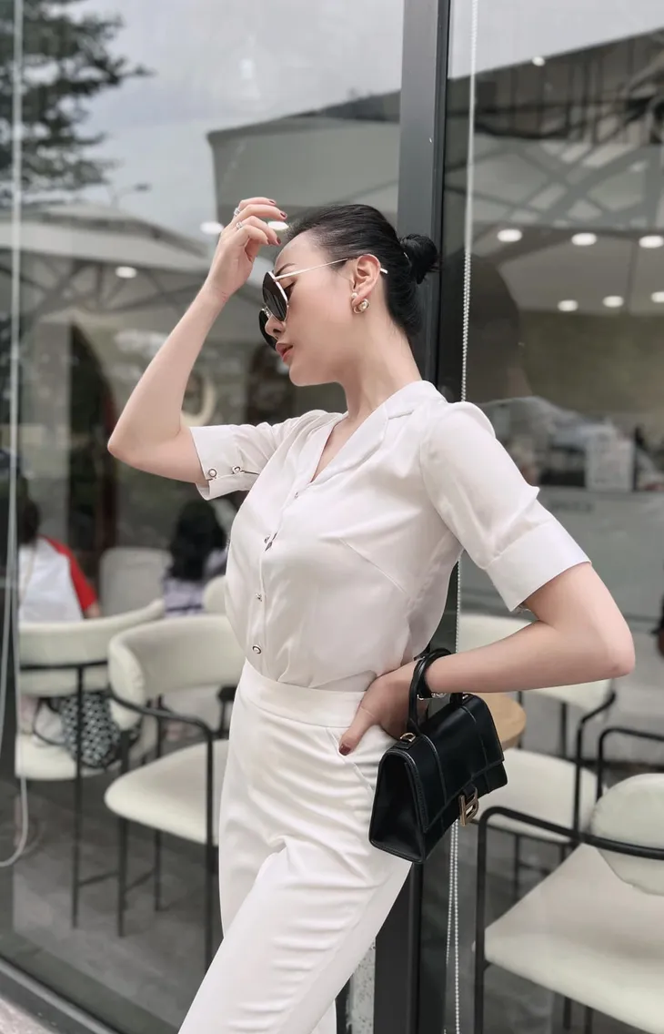 Diễn viên Việt tuần qua: Quỳnh Nga ví mình như trái cam, Vân Dung bịt kín khi đi chơi - Ảnh 11. Diễn viên Việt tuần qua: Quỳnh Nga ví mình như trái cam, Vân Dung bịt kín khi đi chơi - Ảnh 11.