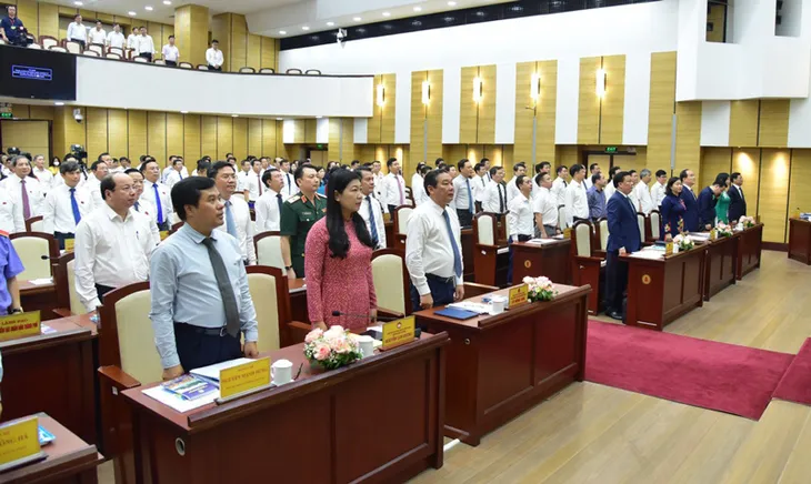 Khai mạc kỳ họp thứ bảy, HĐND thành phố Hà Nội khóa XVI - Ảnh 2. Khai mạc kỳ họp thứ bảy, HĐND thành phố Hà Nội khóa XVI - Ảnh 2.