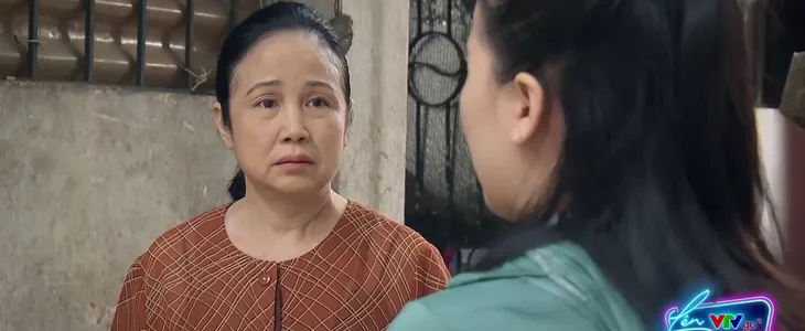 Lối nhỏ vào đời -Tập 19: Ông Thành cấp cứu, 2 con vẫn nhởn nhơ gây sự - Ảnh 6. Lối nhỏ vào đời -Tập 19: Ông Thành cấp cứu, 2 con vẫn nhởn nhơ gây sự - Ảnh 6.
