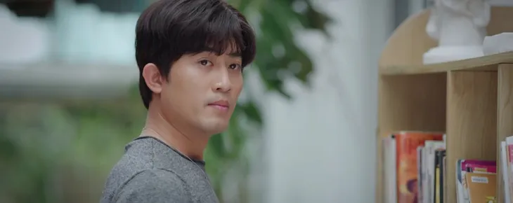 Thương ngày nắng về 2 - Tập 41: Ông Long đột quỵ, Duy trở lại chèo lái Hoàng Kim - Ảnh 12. Thương ngày nắng về 2 - Tập 41: Ông Long đột quỵ, Duy trở lại chèo lái Hoàng Kim - Ảnh 12.
