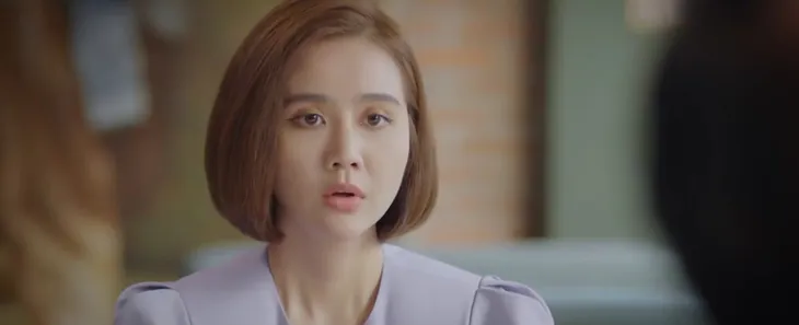 Thương ngày nắng về 2 - Tập 41: Ông Long đột quỵ, Duy trở lại chèo lái Hoàng Kim - Ảnh 1. Thương ngày nắng về 2 - Tập 41: Ông Long đột quỵ, Duy trở lại chèo lái Hoàng Kim - Ảnh 1.