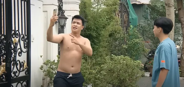 Lối nhỏ vào đời - Tập 21: Thảo được ông Hoàng giao quản lý Dũng - Ảnh 2. Lối nhỏ vào đời - Tập 21: Thảo được ông Hoàng giao quản lý Dũng - Ảnh 2.