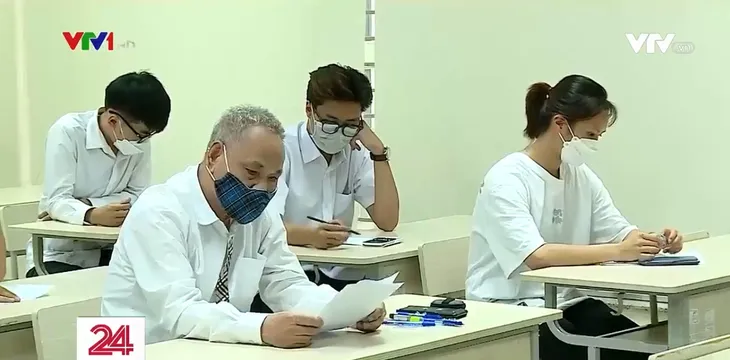 Những khoảnh khắc đẹp mùa thi 2022 - Ảnh 1. Những khoảnh khắc đẹp mùa thi 2022 - Ảnh 1.