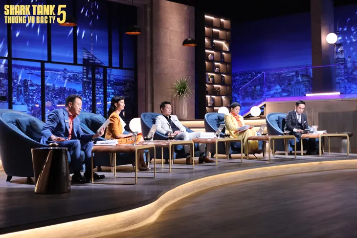 Shark Tank: CEO soái ca Hàn Quốc khiến dàn cá mập từ hào hứng chuyển sang từ chối đầu tư - Ảnh 6. Shark Tank: CEO soái ca Hàn Quốc khiến dàn cá mập từ hào hứng chuyển sang từ chối đầu tư - Ảnh 6.